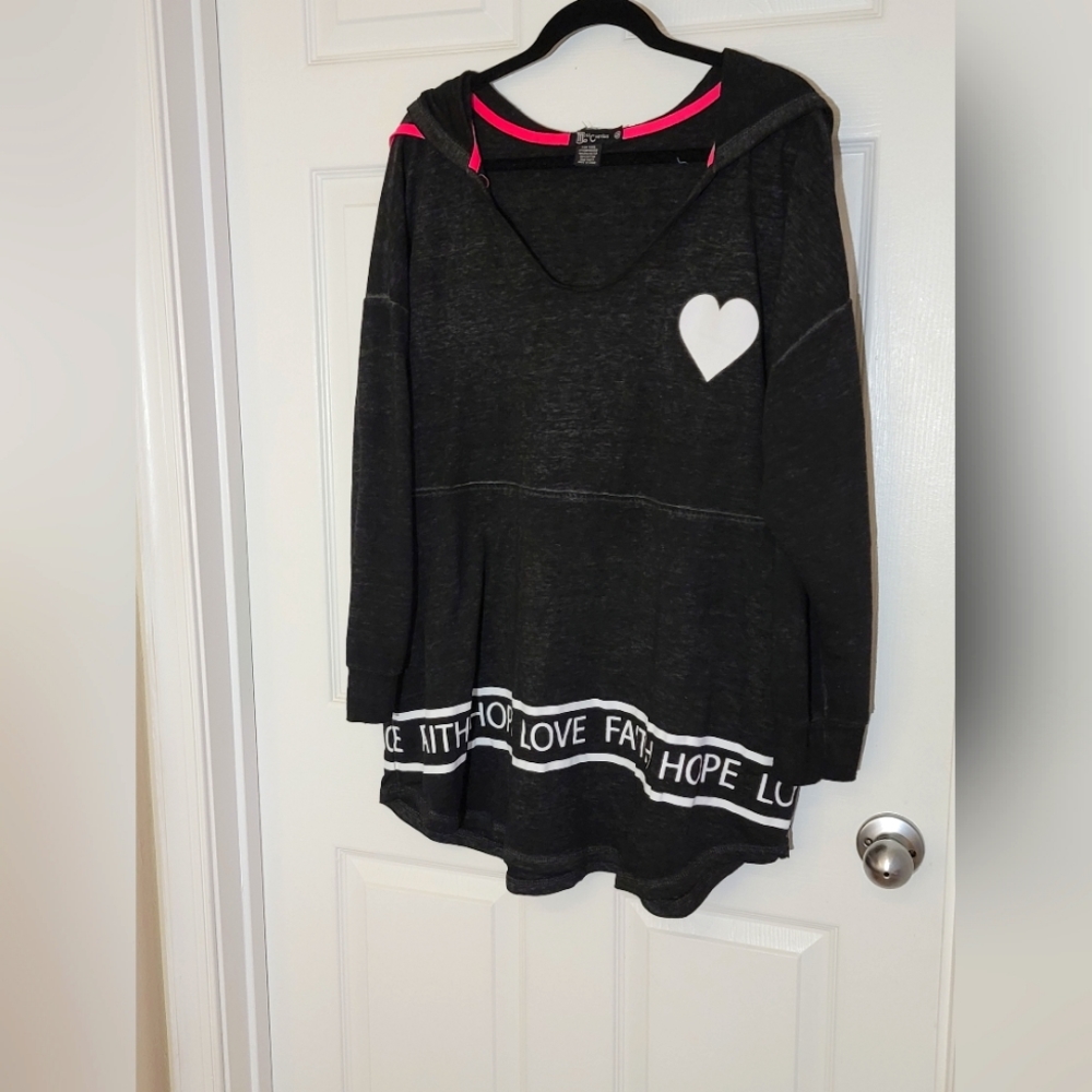 Miss Chievous Women's tunic